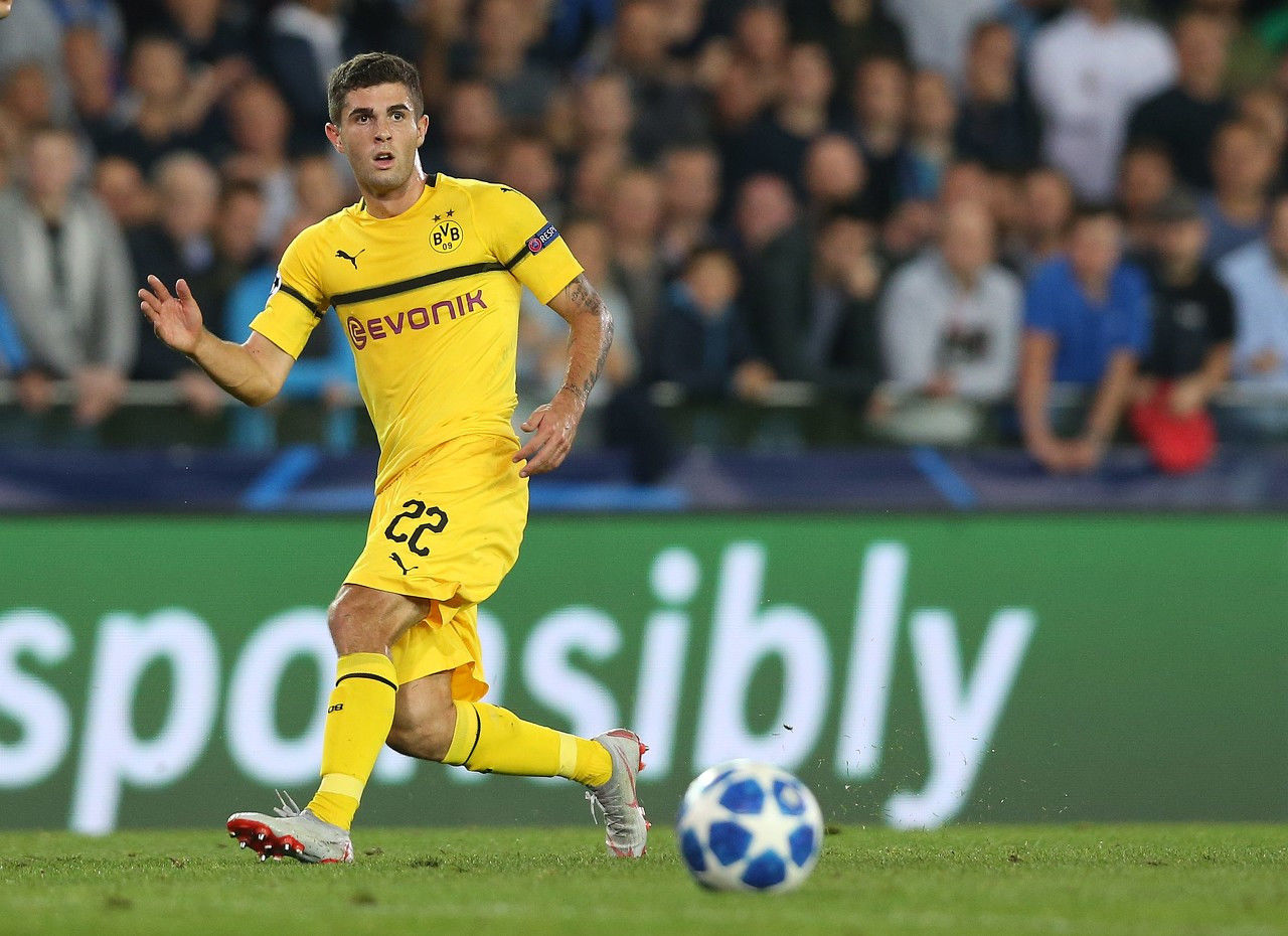 0.45秒遭绝杀！中国队到手金牌变铜牌