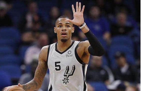 0.45秒遭绝杀！中国队到手金牌变铜牌